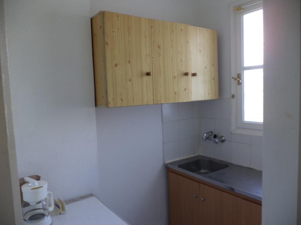 Apartamento To Kamari Paralia Agias Foteinis Habitación foto