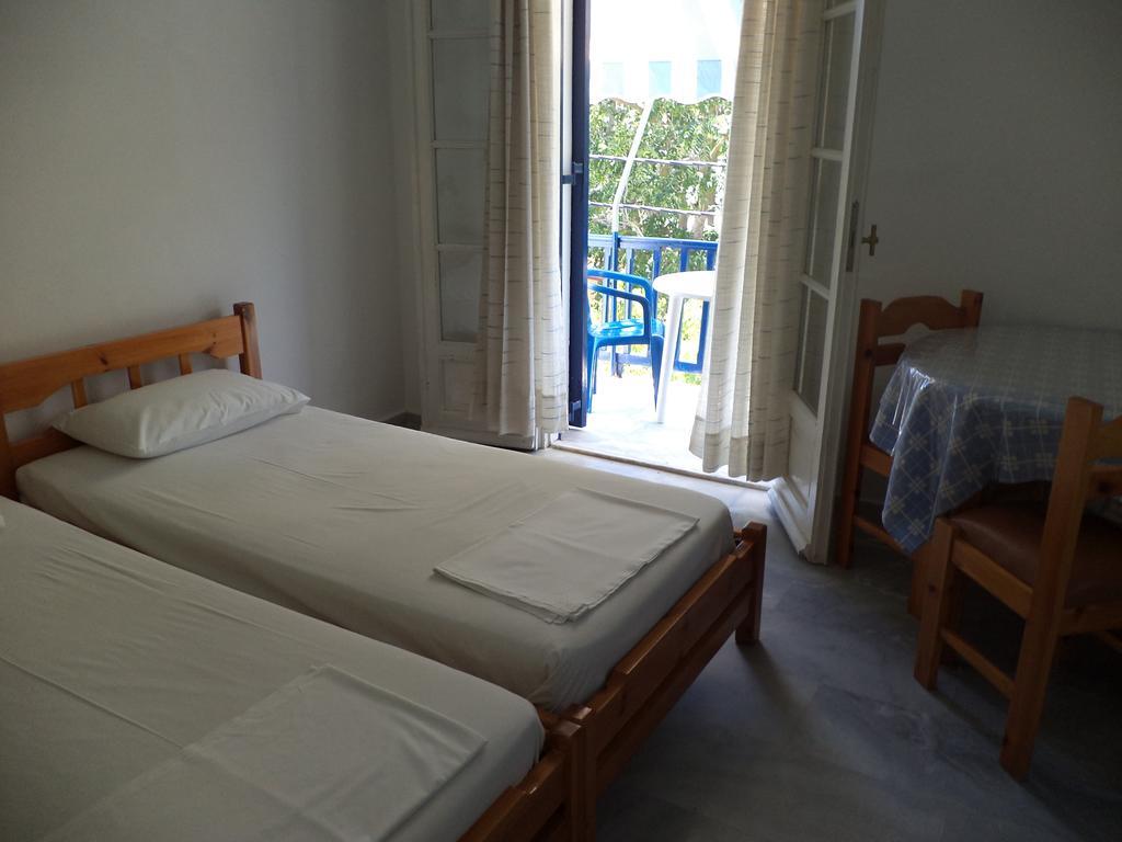 Apartamento To Kamari Paralia Agias Foteinis Habitación foto