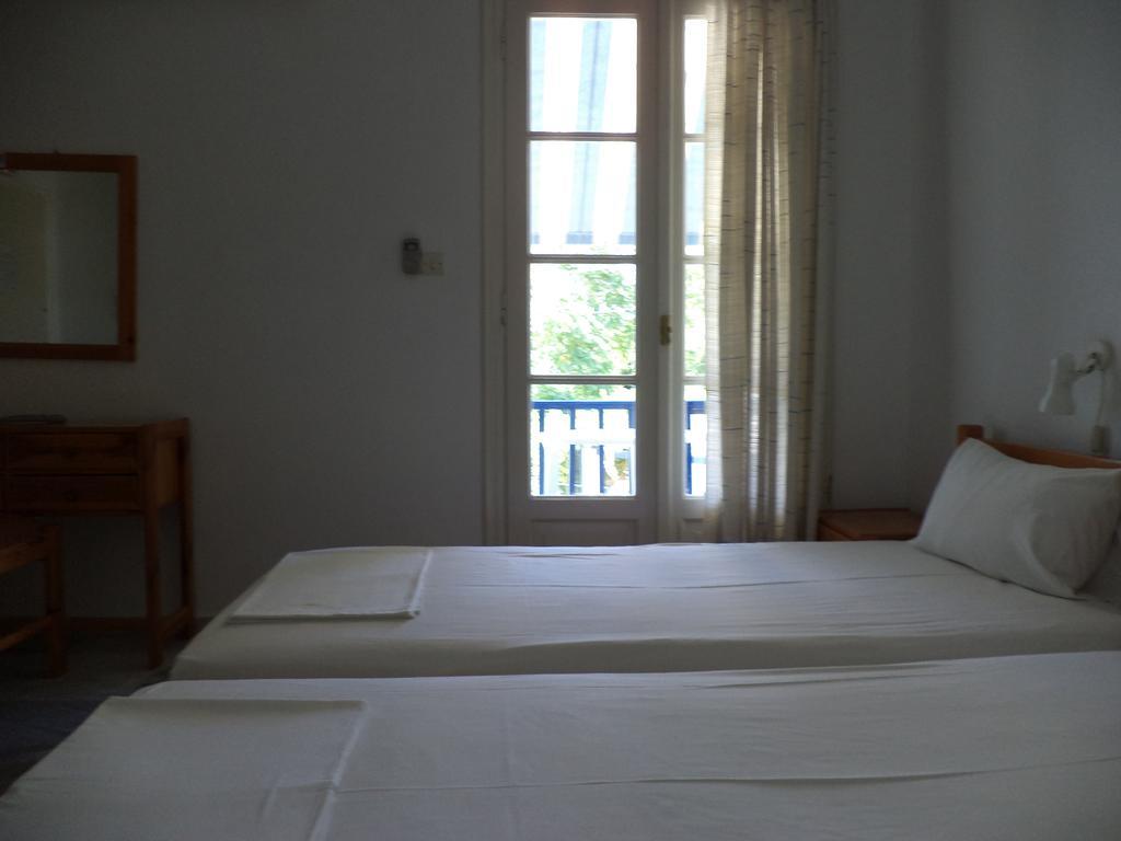 Apartamento To Kamari Paralia Agias Foteinis Habitación foto