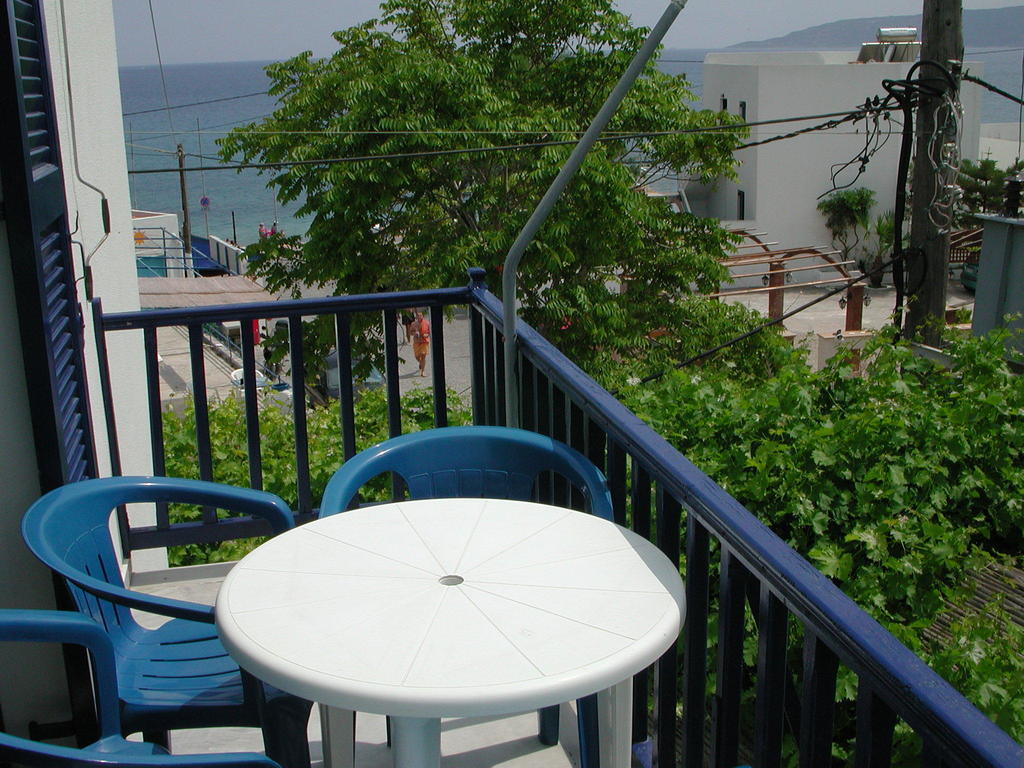 Apartamento To Kamari Paralia Agias Foteinis Exterior foto